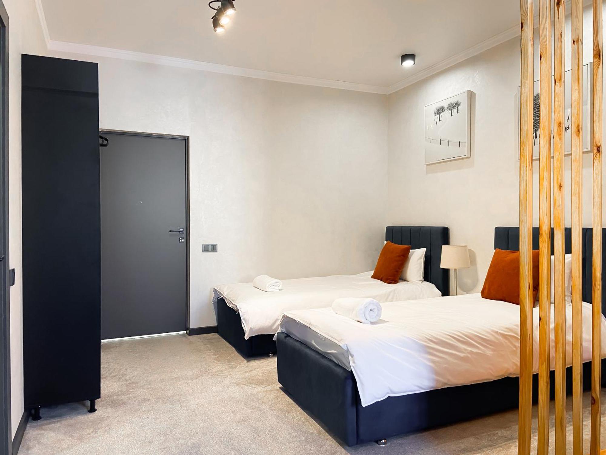 Apart Hotel Beles Ałma Ata Zewnętrze zdjęcie